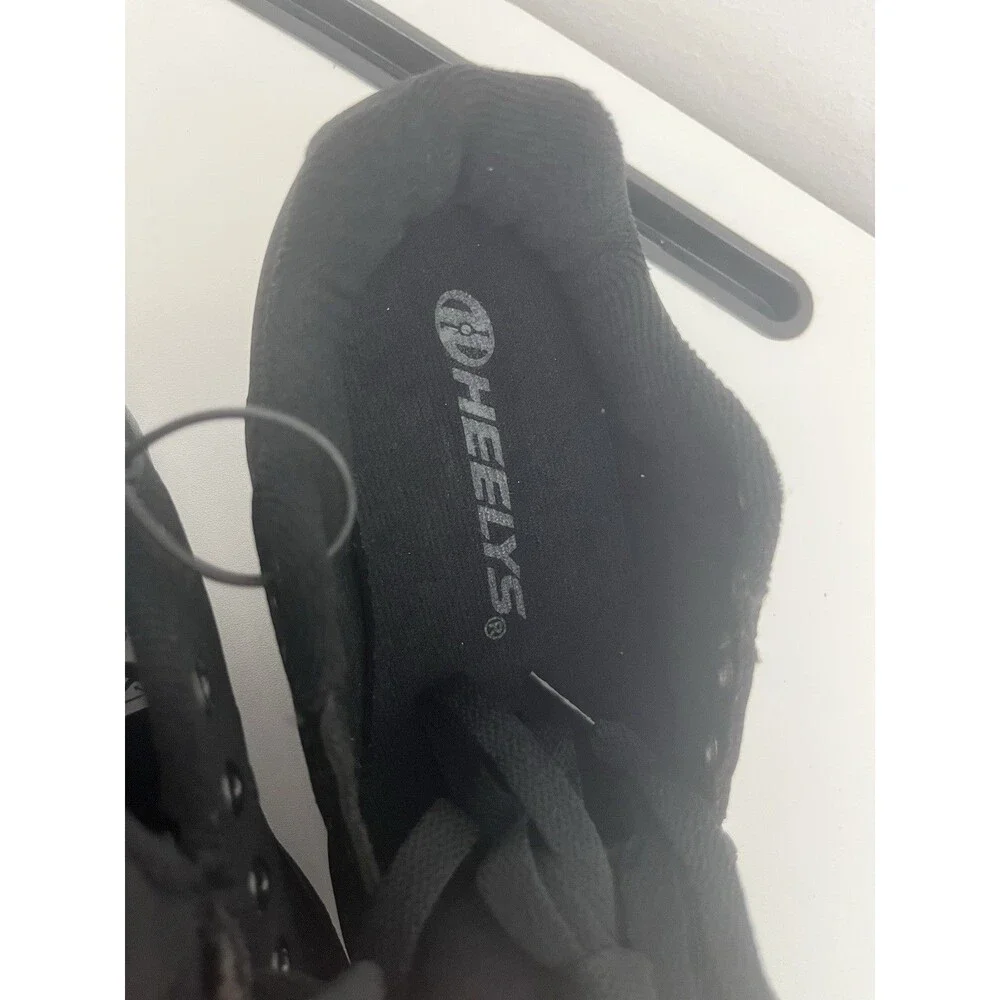 Heelys Split Wheeled Sneakers #770283H Size 2 Youth ROLLER SKATE SHOES Black